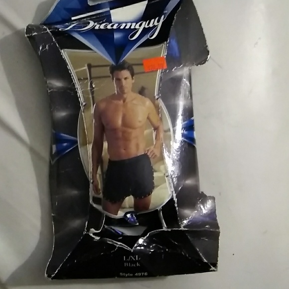 Mens wear - Picture 1 of 1